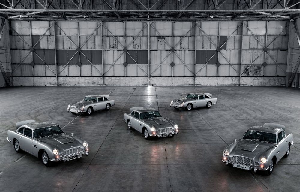 Aston Martin a început livrările modelului DB5 Goldfinger Continuation: britanicii au marcat momentul cu o ședință foto cu 5 dintre cele 25 de unități programate - Poza 6