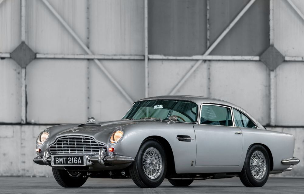 Aston Martin a început livrările modelului DB5 Goldfinger Continuation: britanicii au marcat momentul cu o ședință foto cu 5 dintre cele 25 de unități programate - Poza 9
