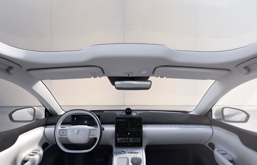 Nio prezintă sedanul electric ET7: 650 de cai putere și autonomie de până la 1.000 de kilometri - Poza 13
