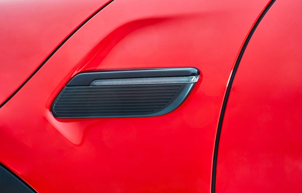 Acesta este noul Mini facelift: design nou, volan încălzit și frână de parcare electronică - Poza 102