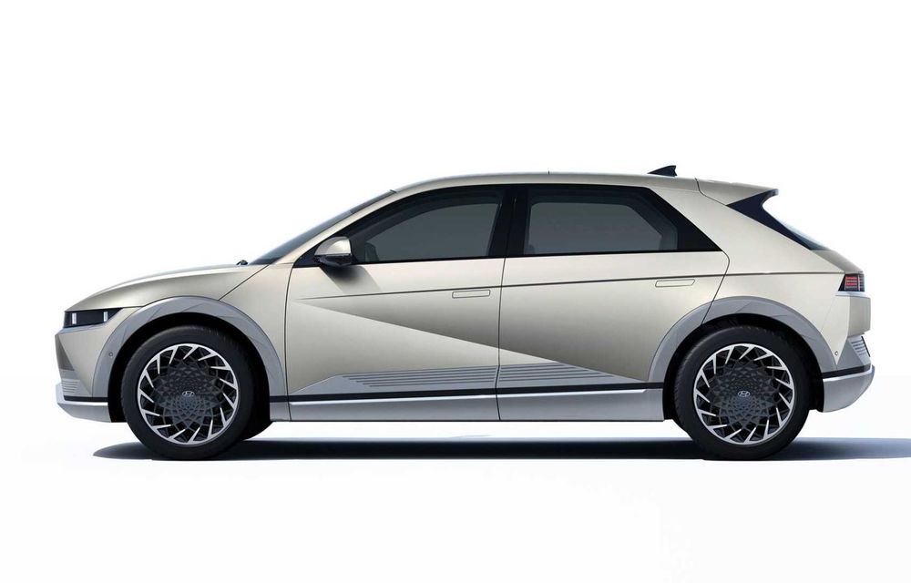 Hyundai a lansat noul Ioniq 5: SUV compact cu până la 306 CP și autonomie de 480 kilometri - Poza 12