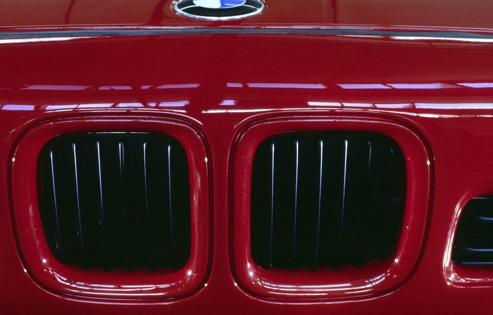 FEATURE: Cum a evoluat grila BMW din anul 1933 până în prezent - Poza 95