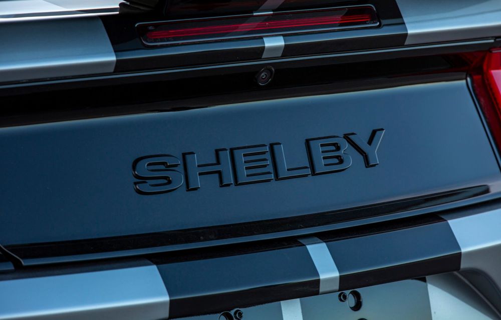 Noul Shelby Super Snake Speedster: 98 de exemplare construite în onoarea lui Carroll Shelby - Poza 25