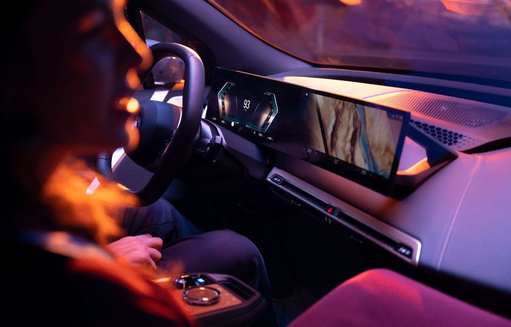 BMW lansează noua generație iDrive: ecran curbat și sistem de climatizare inteligent - Poza 12