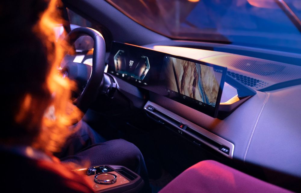 BMW lansează noua generație iDrive: ecran curbat și sistem de climatizare inteligent - Poza 11