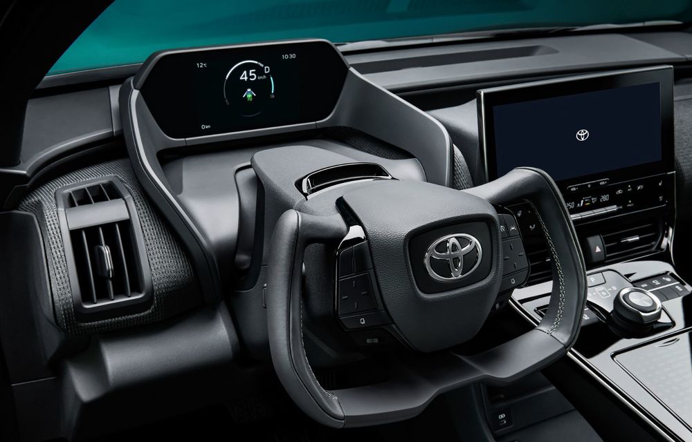 Toyota își face gamă de electrice: primul model este un SUV dezvoltat alături de Subaru - Poza 12