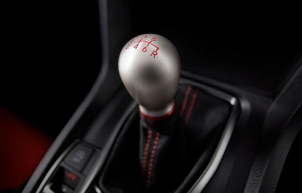 Honda: viitorul Civic Type R păstrează cutia manuală de viteze - Poza 1