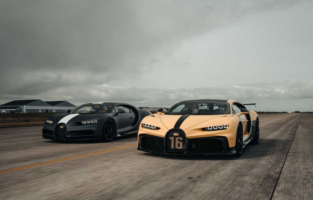Bugatti Chiron, față în față cu un avion de luptă Rafale pentru o cursă de pus în ramă - Poza 11