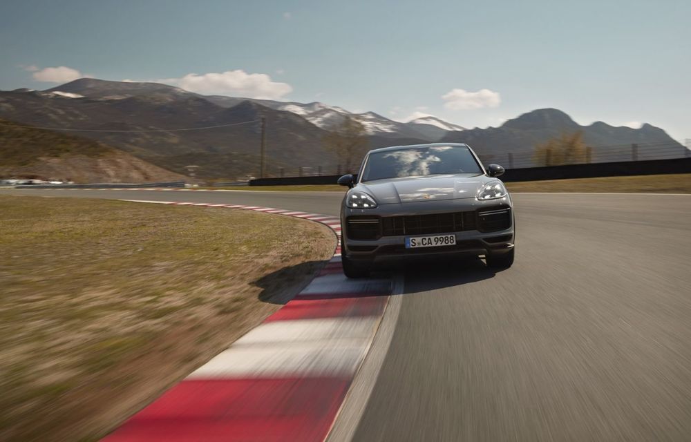 PREMIERĂ: Porsche Cayenne Turbo GT, cel mai rapid Cayenne de serie: 0-100 km/h în 3.3 secunde - Poza 14