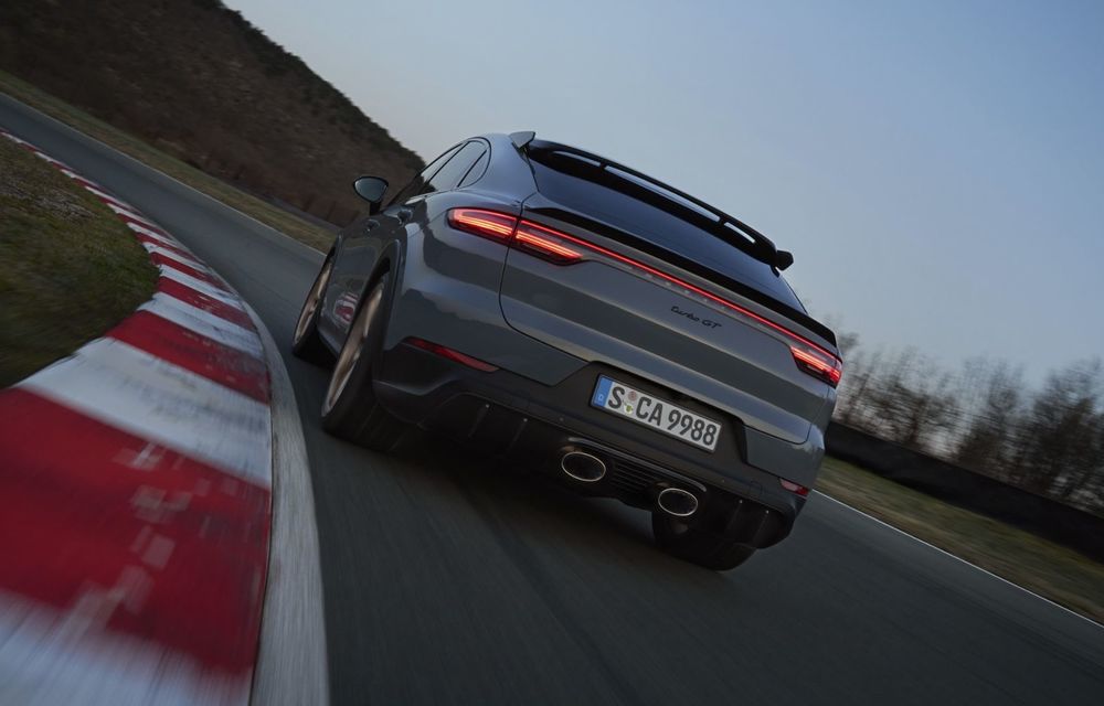 PREMIERĂ: Porsche Cayenne Turbo GT, cel mai rapid Cayenne de serie: 0-100 km/h în 3.3 secunde - Poza 22