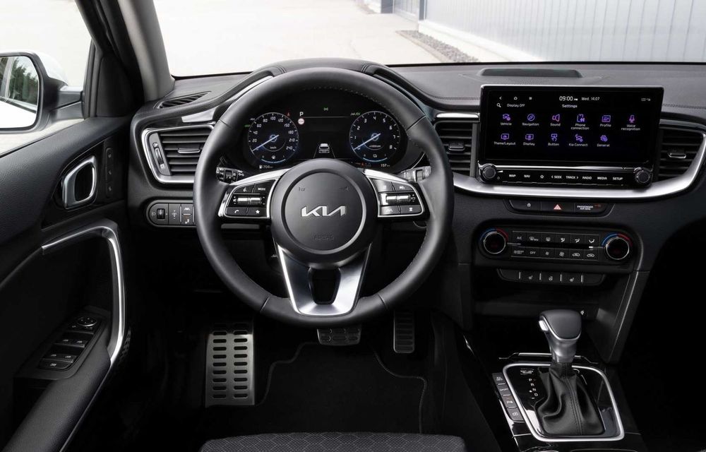 Kia Ceed facelift: grilă frontală revizuită, faruri restilizate și motor nou de 1.5 litri - Poza 13
