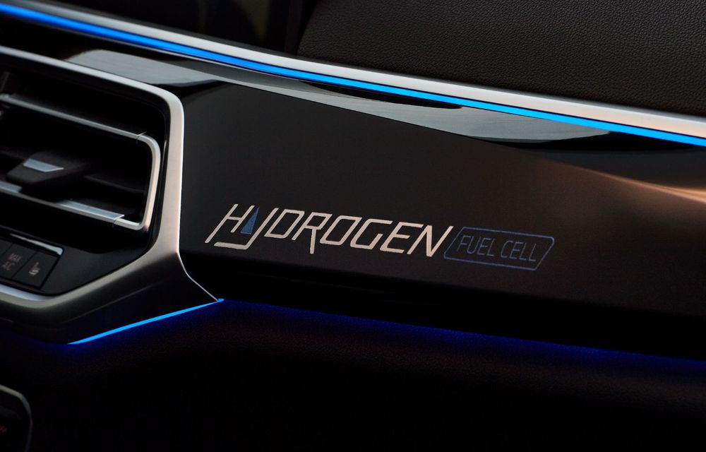 OFICIAL: BMW iX5 Hydrogen este versiunea pe hidrogen a lui X5; plinul se face în 3-4 minute - Poza 12