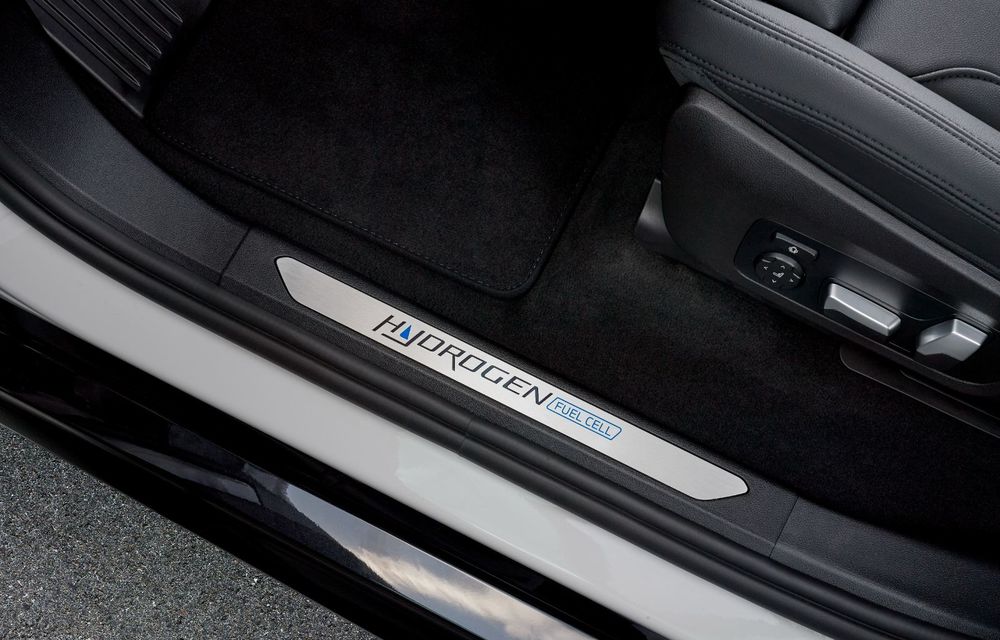 OFICIAL: BMW iX5 Hydrogen este versiunea pe hidrogen a lui X5; plinul se face în 3-4 minute - Poza 14