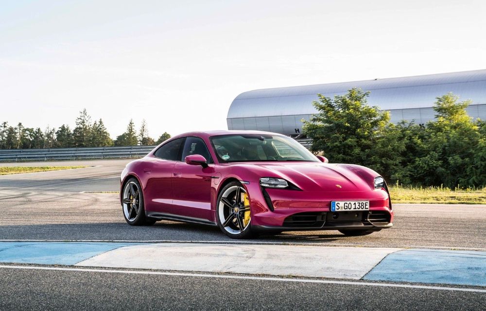 Porsche Taycan primește îmbunătățiri: autonomie mai mare și parcare autonomă - Poza 1