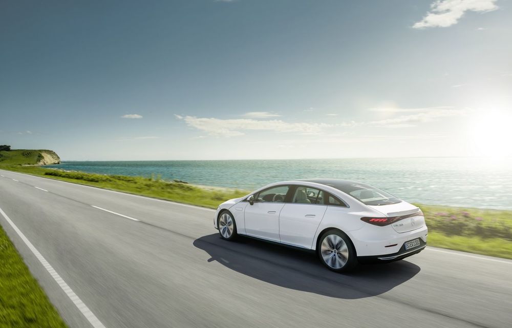 Noul Mercedes-Benz EQE: rivalul lui Tesla Model S debutează cu 292 CP și 660 km autonomie - Poza 36