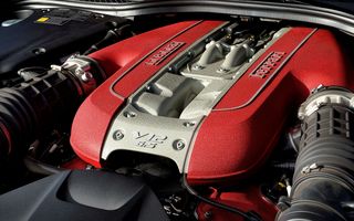 Ferrari se gândește la turboalimentarea motorului V12