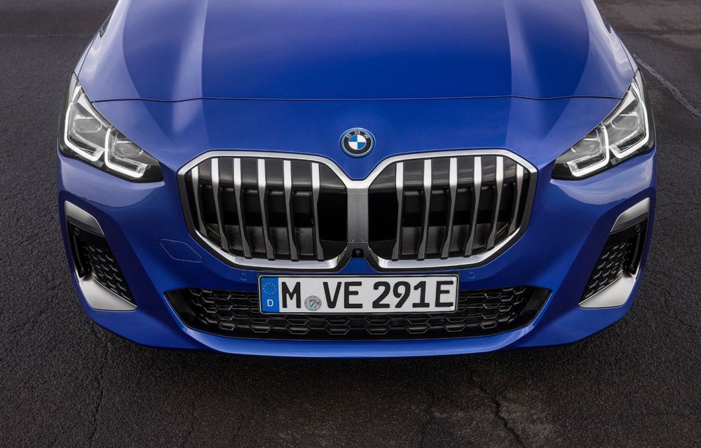 Noua generație BMW Seria 2 Active Tourer: ecrane curbate ca la iX și până la 218 CP - Poza 108