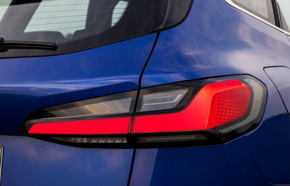 Noua generație BMW Seria 2 Active Tourer: ecrane curbate ca la iX și până la 218 CP - Poza 115