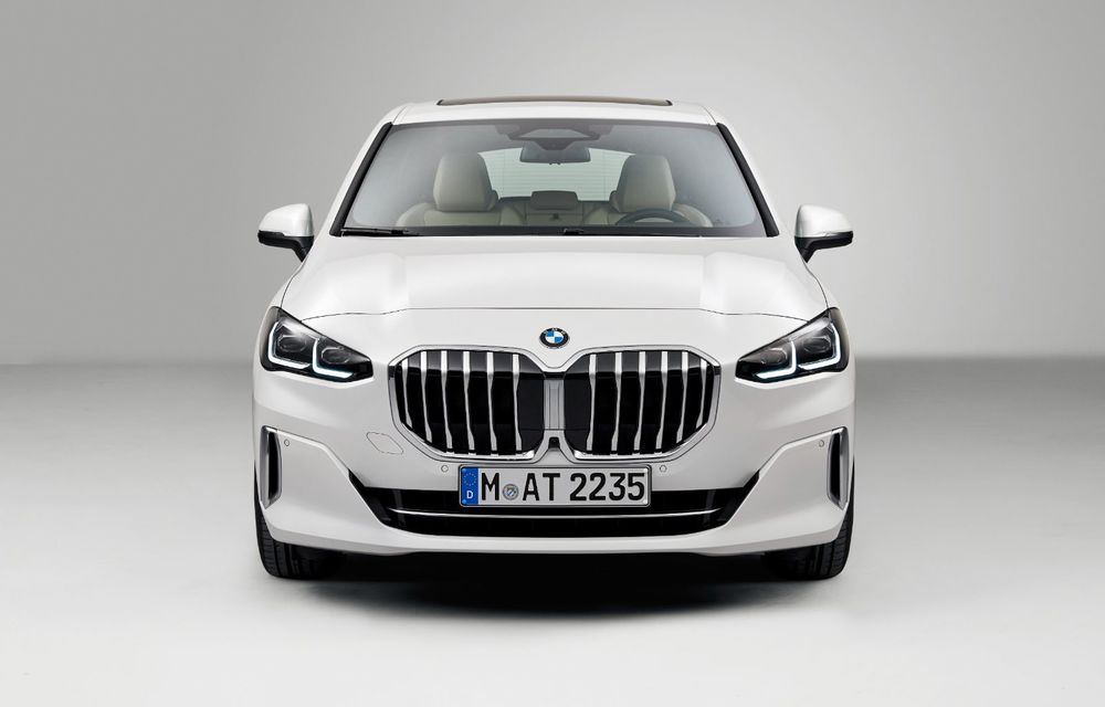 Noua generație BMW Seria 2 Active Tourer: ecrane curbate ca la iX și până la 218 CP - Poza 25