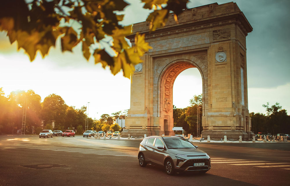 O vizită prin Micul Paris alături de noul Hyundai Bayon: de la Catedrala Neamului, la Arcul de Triumf - Poza 1