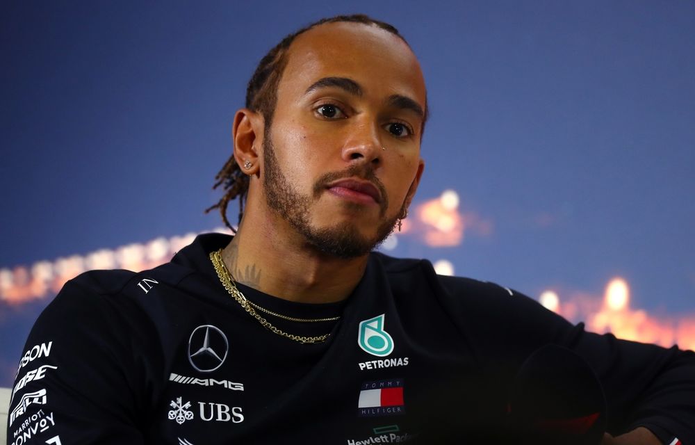 Lewis Hamilton, penalizare de 10 poziții pe grilă în Turcia pentru înlocuirea motorului termic - Poza 1
