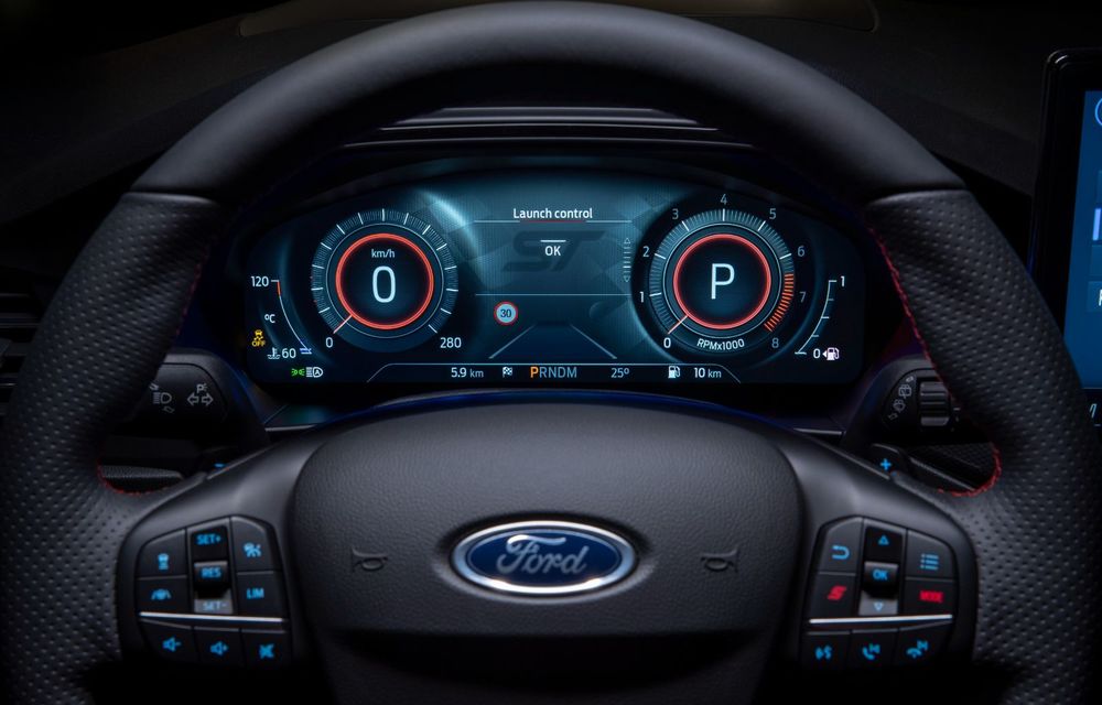 Ford Focus facelift: display central de 13.2 inch și preț de pornire de 15.300 de euro cu Rabla - Poza 24
