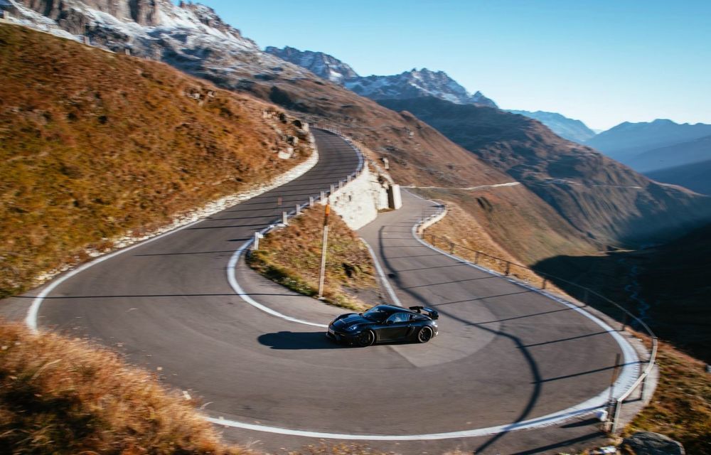 PREMIERĂ: Porsche Cayman GT4 RS. Mai rapid cu 23 de secunde pe Nurburgring decât Cayman GT4 - Poza 13