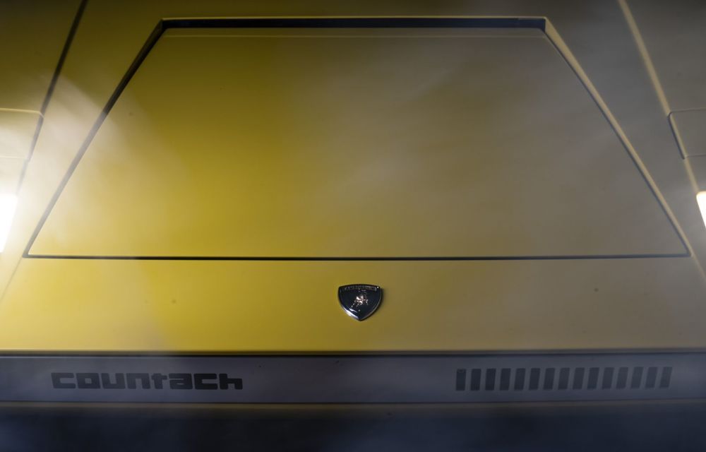 Lamborghini a publicat noi imagini cu exemplarul unicat Countach LP 500. Cumpărătorul misterios l-a testat pe circuit - Poza 15