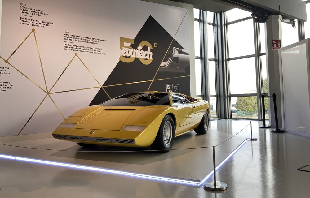 Lamborghini a publicat noi imagini cu exemplarul unicat Countach LP 500. Cumpărătorul misterios l-a testat pe circuit - Poza 11