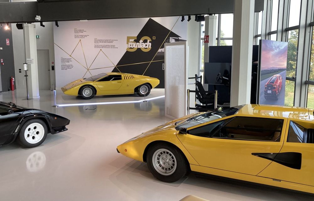 Lamborghini a publicat noi imagini cu exemplarul unicat Countach LP 500. Cumpărătorul misterios l-a testat pe circuit - Poza 12