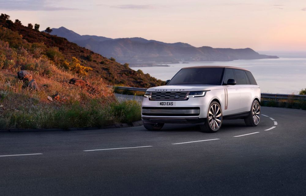 Acesta este noul Range Rover: versiuni hibride care merg 100 de km electric și filtru împotriva SARS-COV2 - Poza 7