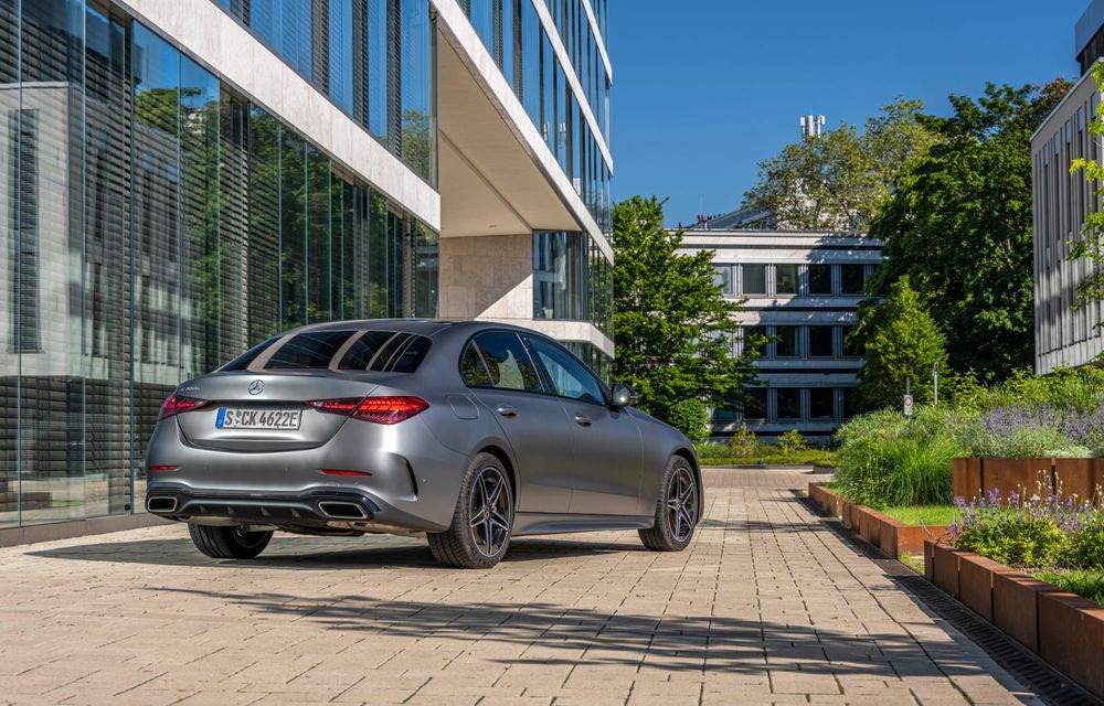 Noua generație Mercedes-Benz Clasa C primește versiune plug-in hybrid cu 100 km autonomie electrică - Poza 9