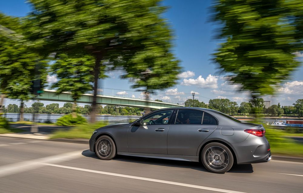 Noua generație Mercedes-Benz Clasa C primește versiune plug-in hybrid cu 100 km autonomie electrică - Poza 7
