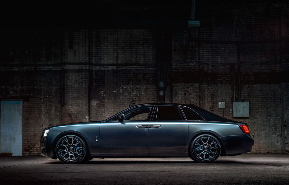 Noul Rolls-Royce Ghost Black Badge: 600 de cai putere și cea mai neagră culoare din industrie - Poza 4