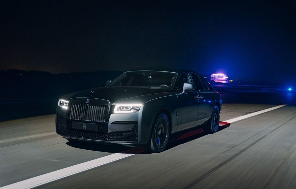 Noul Rolls-Royce Ghost Black Badge: 600 de cai putere și cea mai neagră culoare din industrie - Poza 11