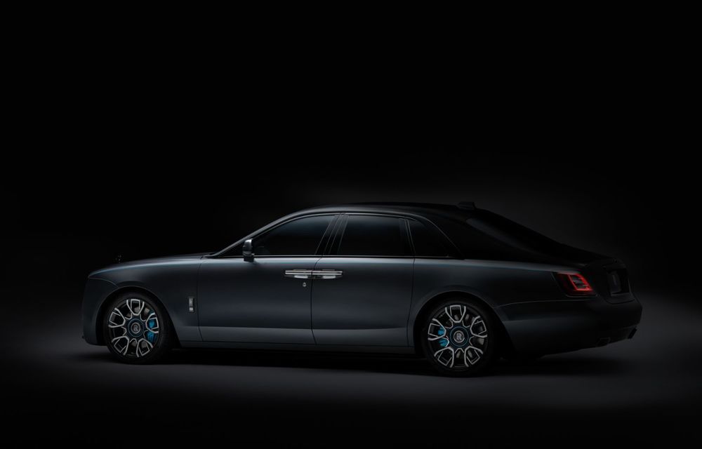 Noul Rolls-Royce Ghost Black Badge: 600 de cai putere și cea mai neagră culoare din industrie - Poza 7