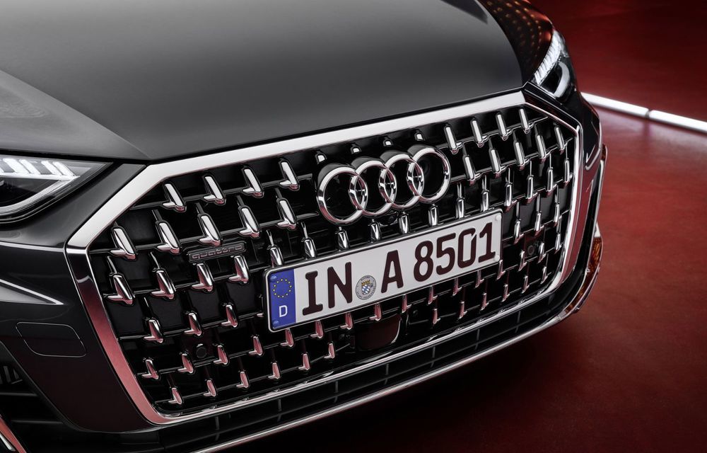 Audi prezintă noul A8 facelift: modificări estetice și, în premieră pe nava amiral, linie exterioară S Line - Poza 48