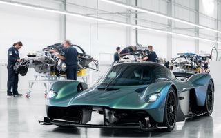 Aston Martin a început producția hypercar-ului Valkyrie. Primul exemplar a fost deja finalizat