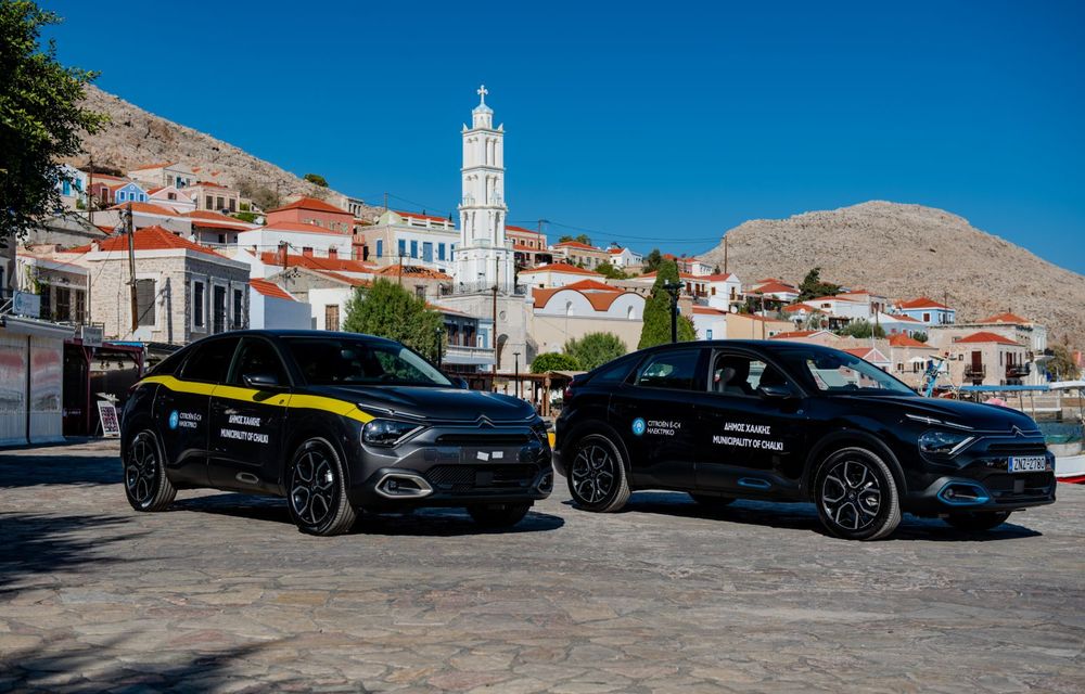 Citroen donează 6 mașini electrice unei insule grecești, inclusiv un Citroen Ami pentru poliție - Poza 7