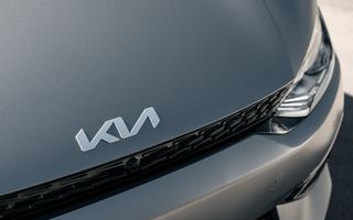 Teaser cu noul concept Kia EV9. Debutează în 11 noiembrie și anunță o viitoare navă amiral electrică