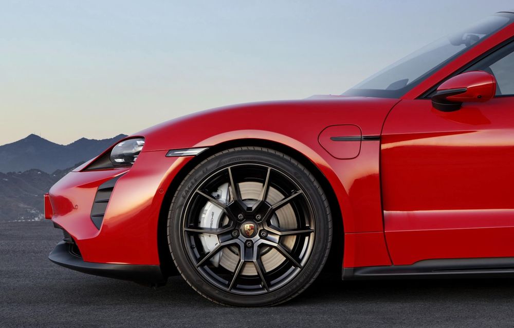 Porsche lansează noile Taycan GTS și Taycan GTS Sport Turismo cu 598 de cai putere - Poza 41