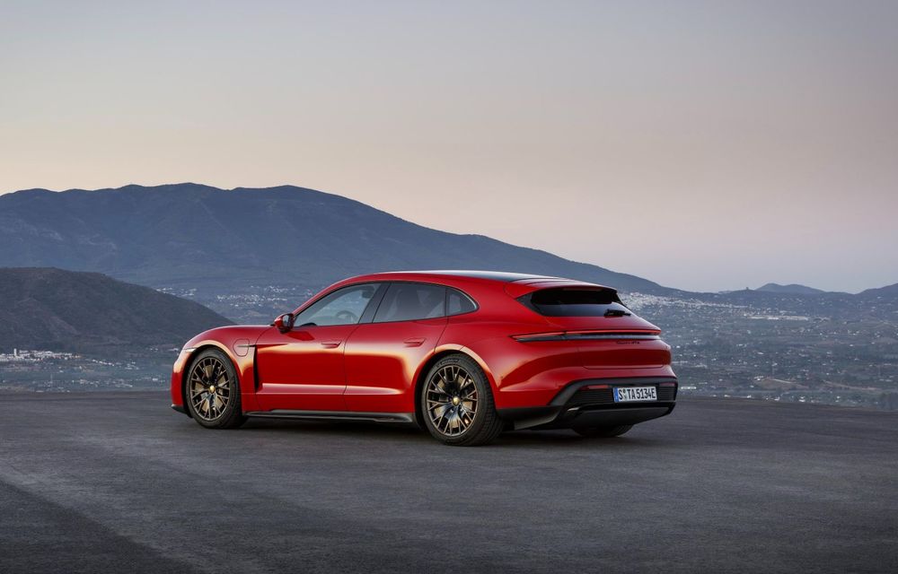 Porsche lansează noile Taycan GTS și Taycan GTS Sport Turismo cu 598 de cai putere - Poza 12