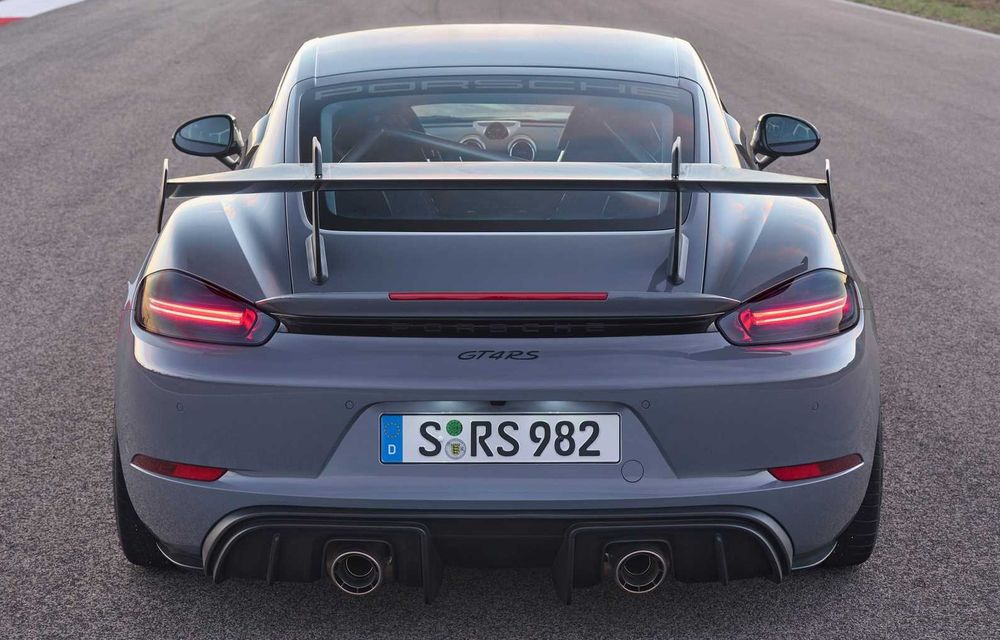 Porsche lansează Cayman GT4 RS, cel mai puternic Cayman produs vreodată - Poza 12