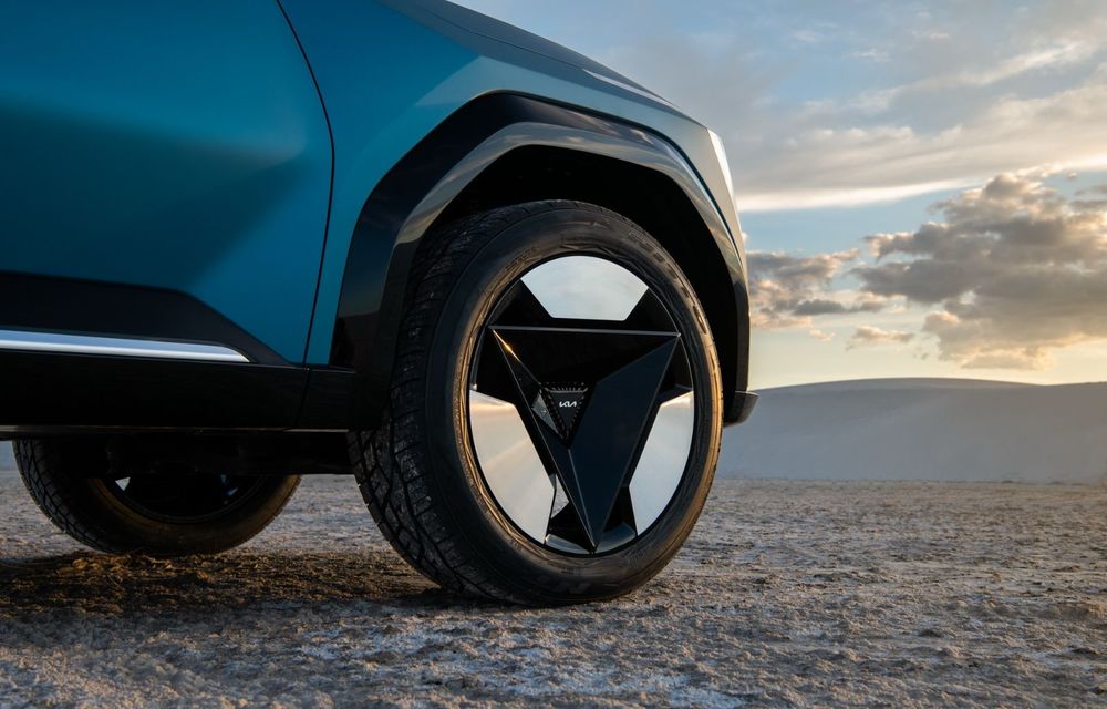 Kia prezintă conceptul EV9. Anunță un viitor SUV electric cu trei rânduri de scaune - Poza 23