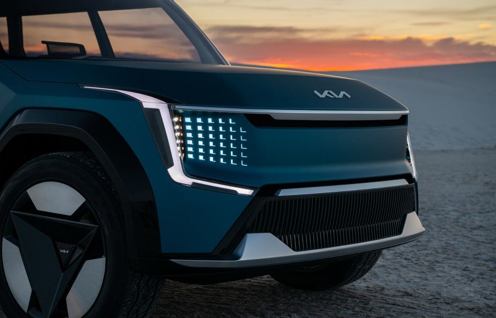 Kia prezintă conceptul EV9. Anunță un viitor SUV electric cu trei rânduri de scaune - Poza 20