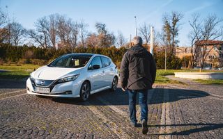 Viața cu Nissan Leaf: interviu cu un posesor care folosește electrica pentru naveta Ploiești-București