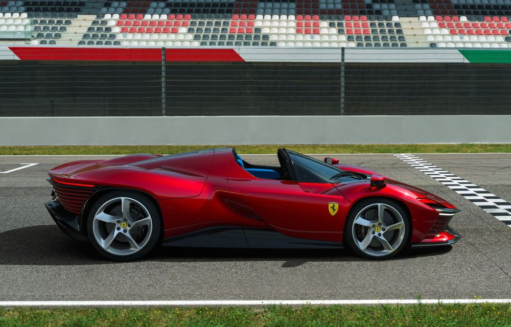 Noul Ferrari Daytona SP3: design retro, motor V12 cu 840 CP și producție limitată - Poza 3