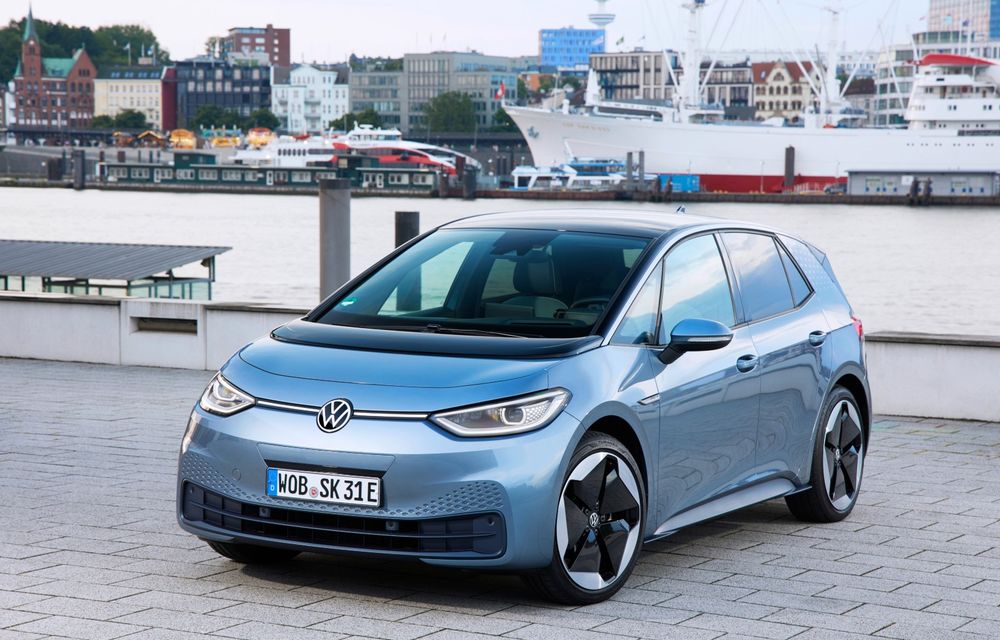 Volkswagen Golf iese din topul celor mai vândute mașini din Europa în octombrie - Poza 2