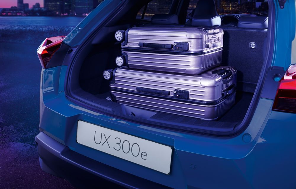 Lexus UX electric este disponibil în România. Prețuri, de la 47.500 euro - Poza 7