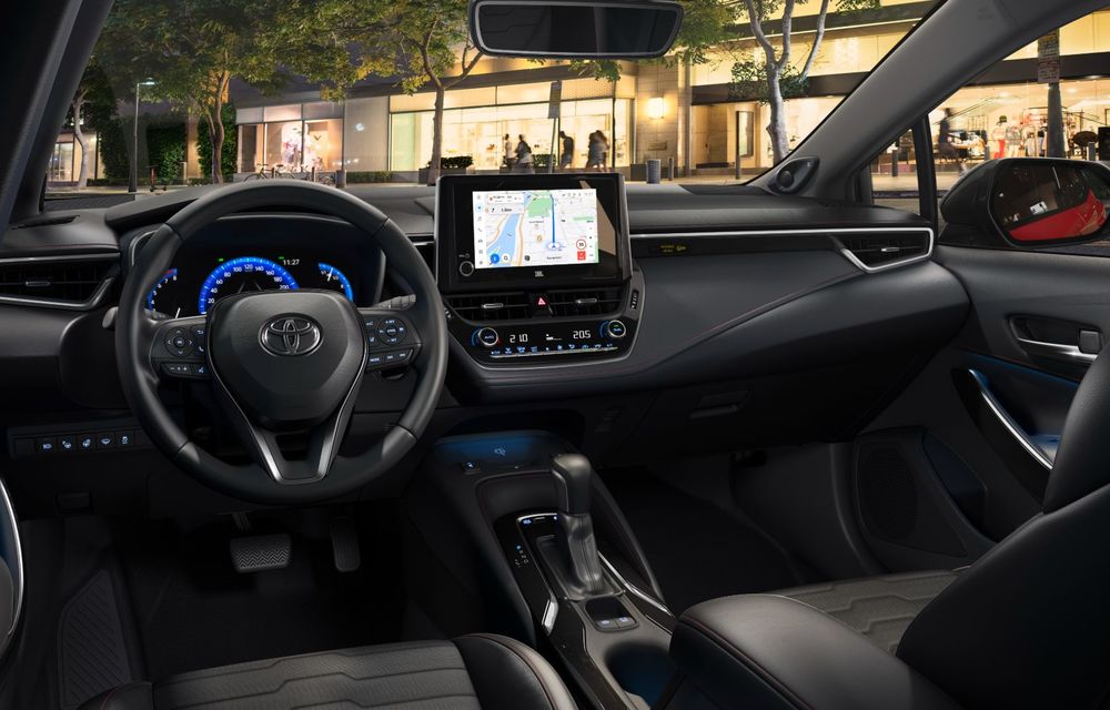 Îmbunătățiri pentru Toyota Corolla: sistem multimedia nou și ediție specială Trek - Poza 6